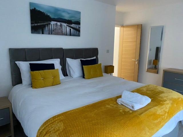 Marie'S Serviced Apartments- 2 Bedroom City Stay Bedford Exterior foto